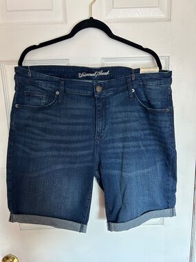 Universal Thread Indigo Roll-Cuff Denim Shorts